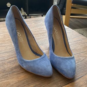 Aldo Blue Suede Pumps